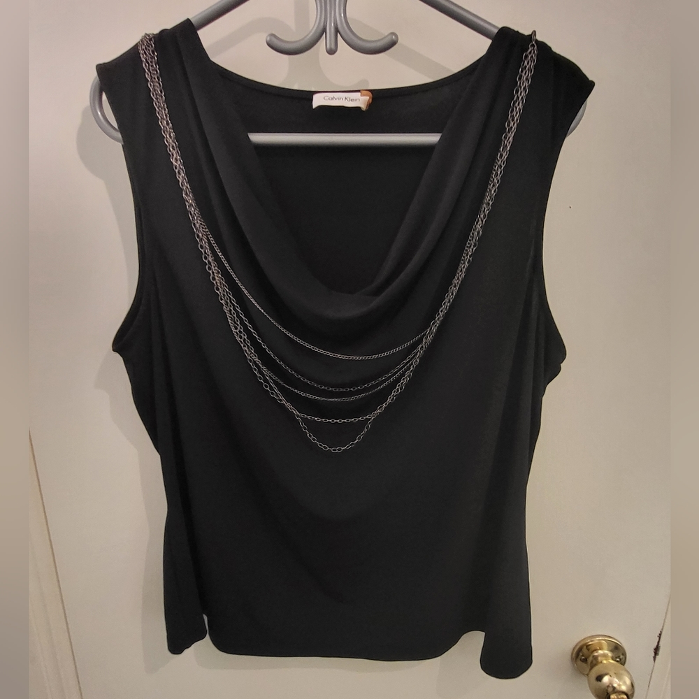Calvin Klein black shell / cami